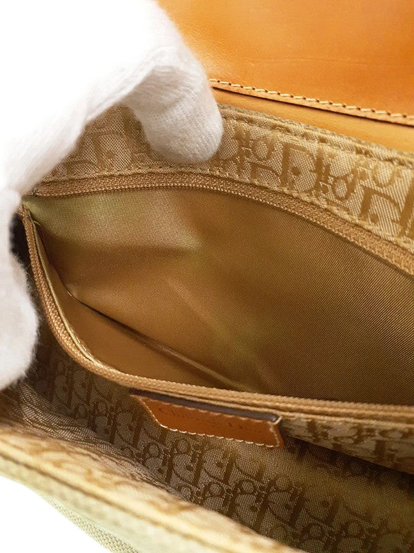 Christian Dior Street Chic — view 7