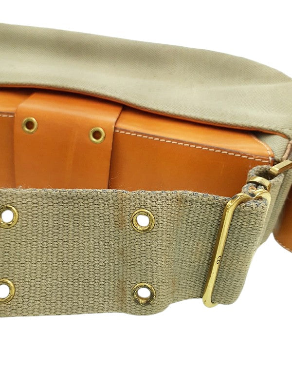 Christian Dior Street Chic — view 4