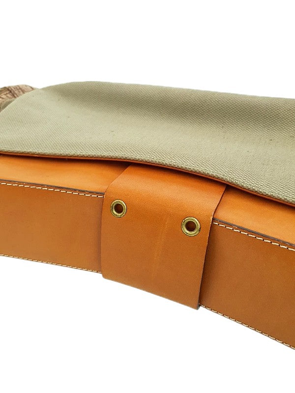 Christian Dior Street Chic — view 8