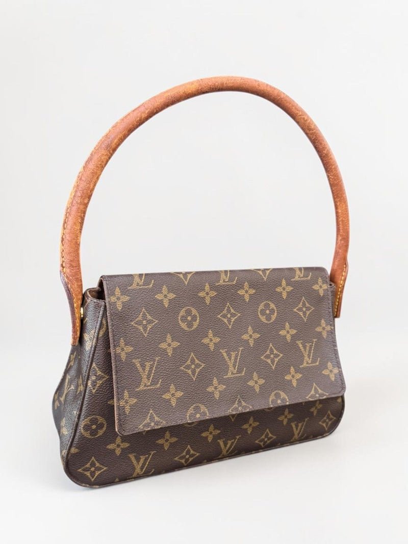 Louis Vuitton Looping MM Monogram - Front View