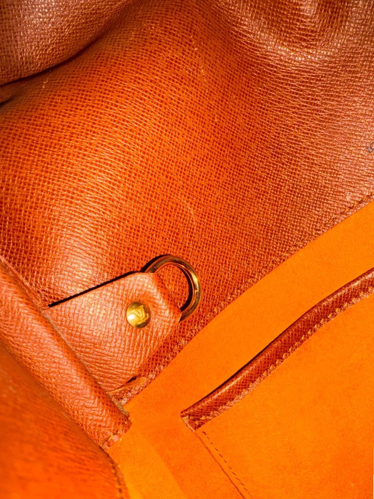 Interior Hardware — view 12