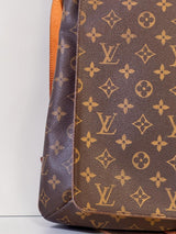 Bottom Corner Detail view 6