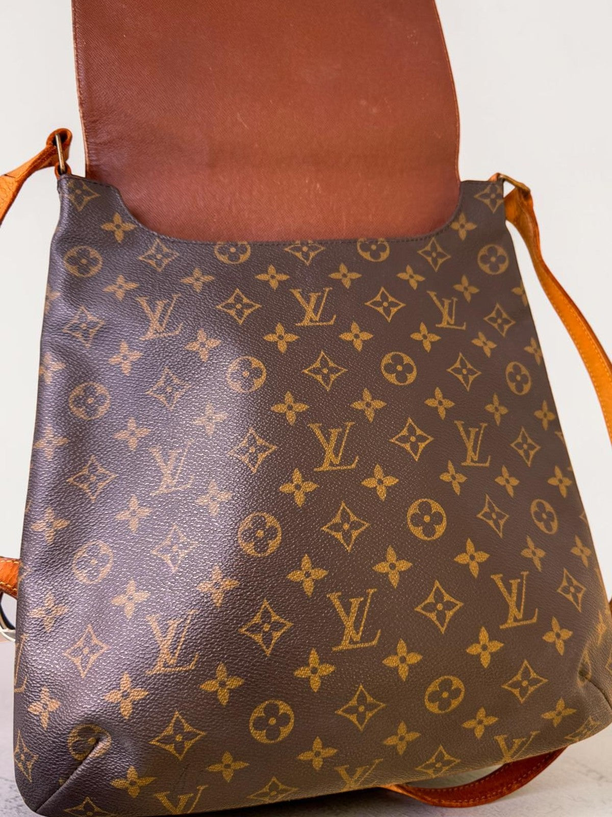 Flap Open View — view 7