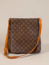 Louis Vuitton Musette Salsa GM Monogram - Front View view 1