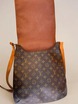 Louis Vuitton Musette Salsa GM Monogram - Detail 10 view 10