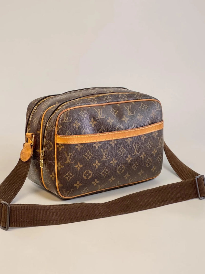 Louis Vuitton Reporter PM Monogram - Front View