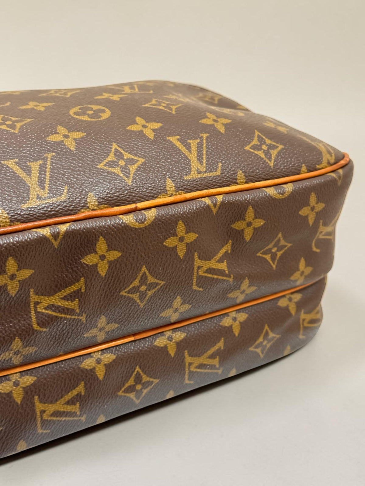 Louis Vuitton Reporter PM Monogram - Detail 11 — view 11