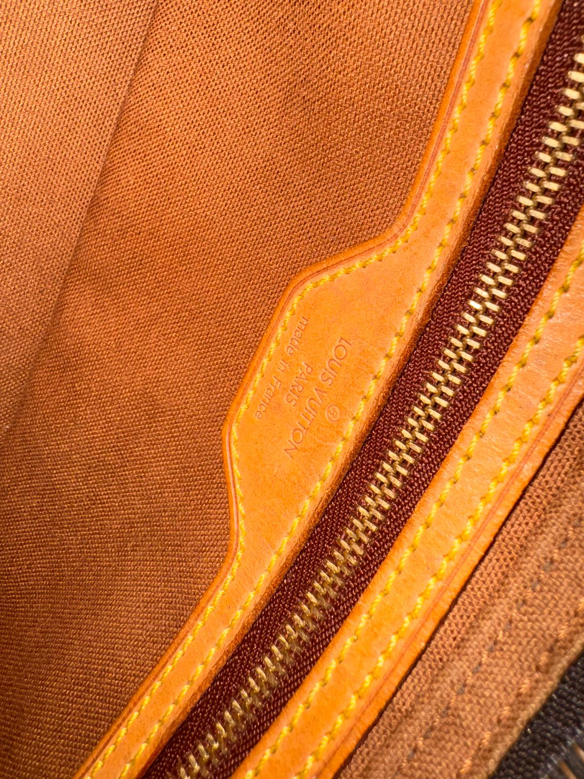 Interior Zipper Detail — view 12