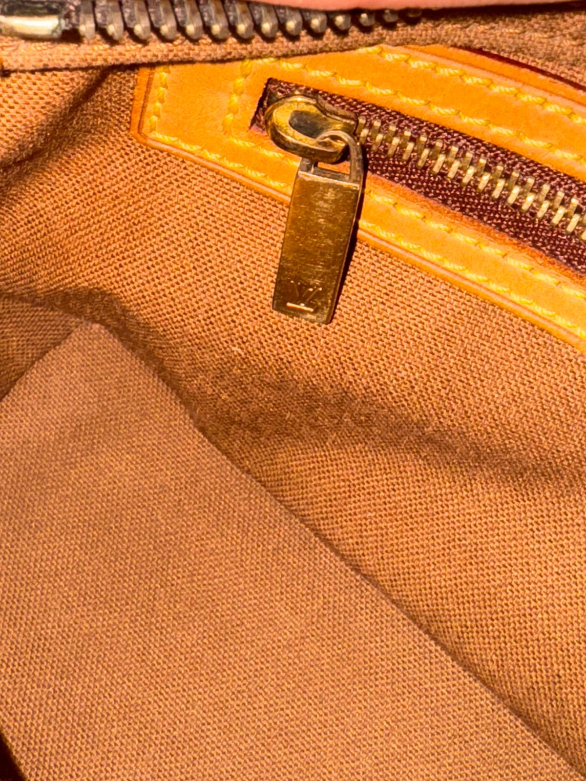 Interior Close-up — view 15