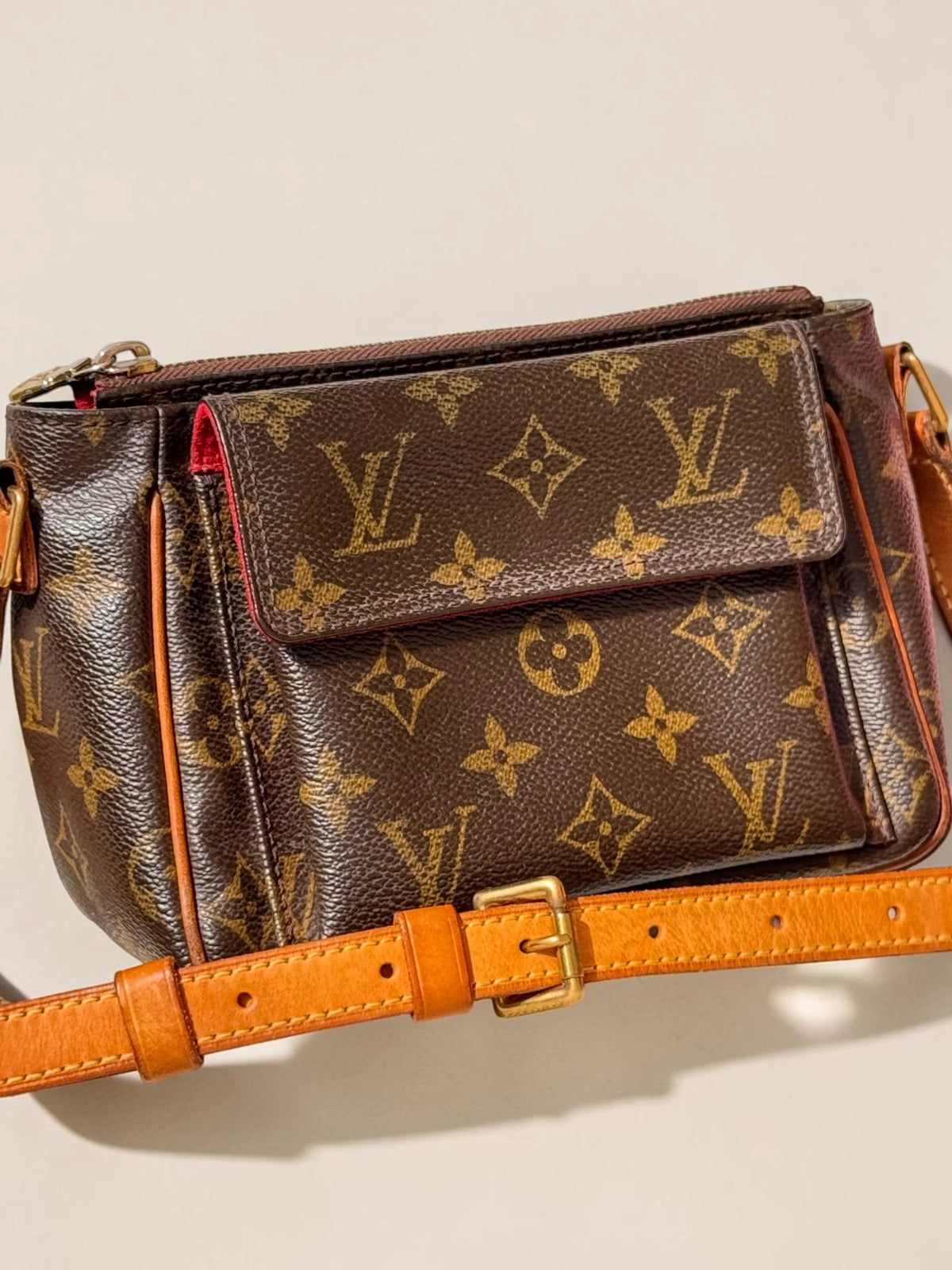 Louis Vuitton Viva-Cité PM Monogram - Detail 4 — view 5